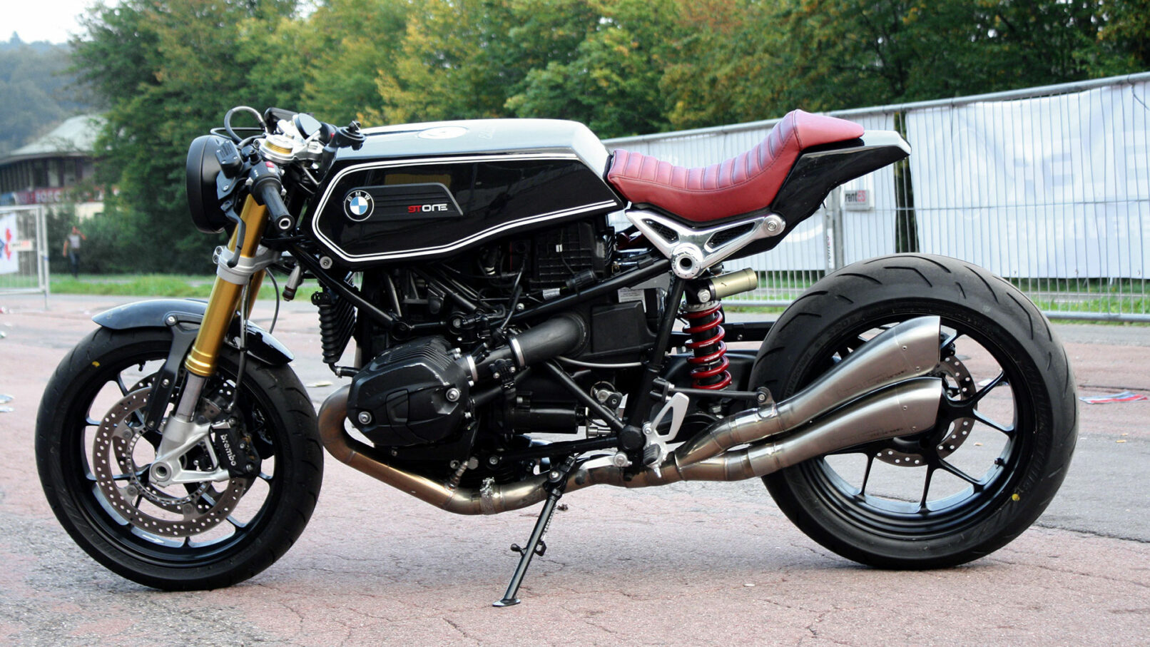 bmw_r1200_cafemoto_Nine_T_ninett_racer_caferacer_custom_Reiterberger_Glemseck_costello